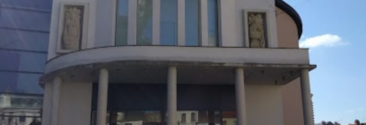Theatre de Cusset