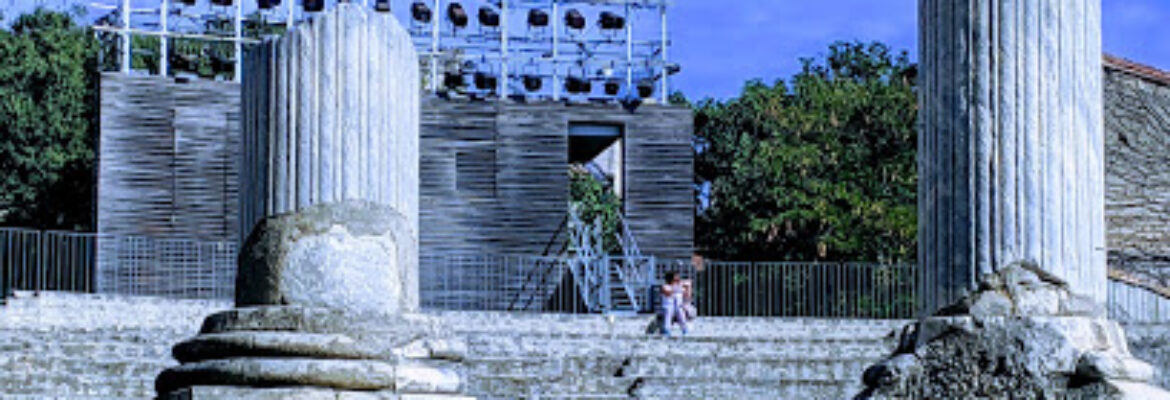Théâtre antique d’Arles