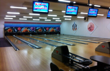 The Strike Bowling Redon