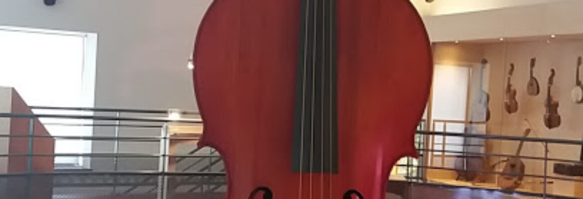 Musée de la lutherie et de l’archèterie française