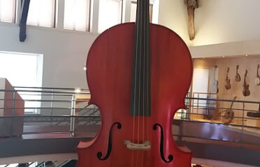 Musée de la lutherie et de l’archèterie française