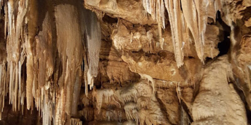 Grottes de Lacave
