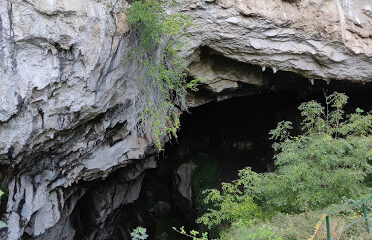 Grotte de Lombrives