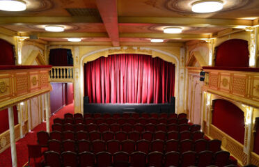 Theatre 100 names