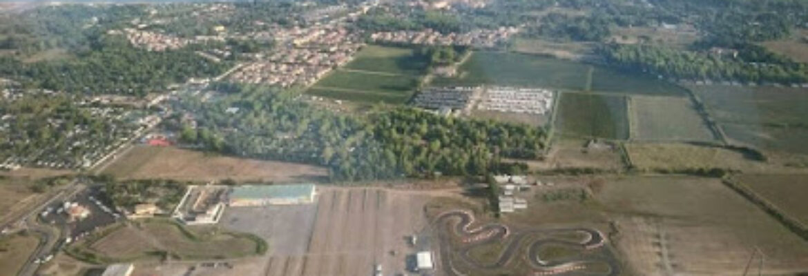 Circuit Karting Megakart Vias