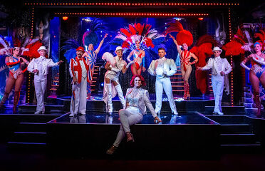 Le Diamant Bleu Cabaret