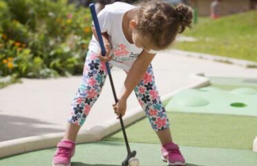 Avoriaz Mini Golf
